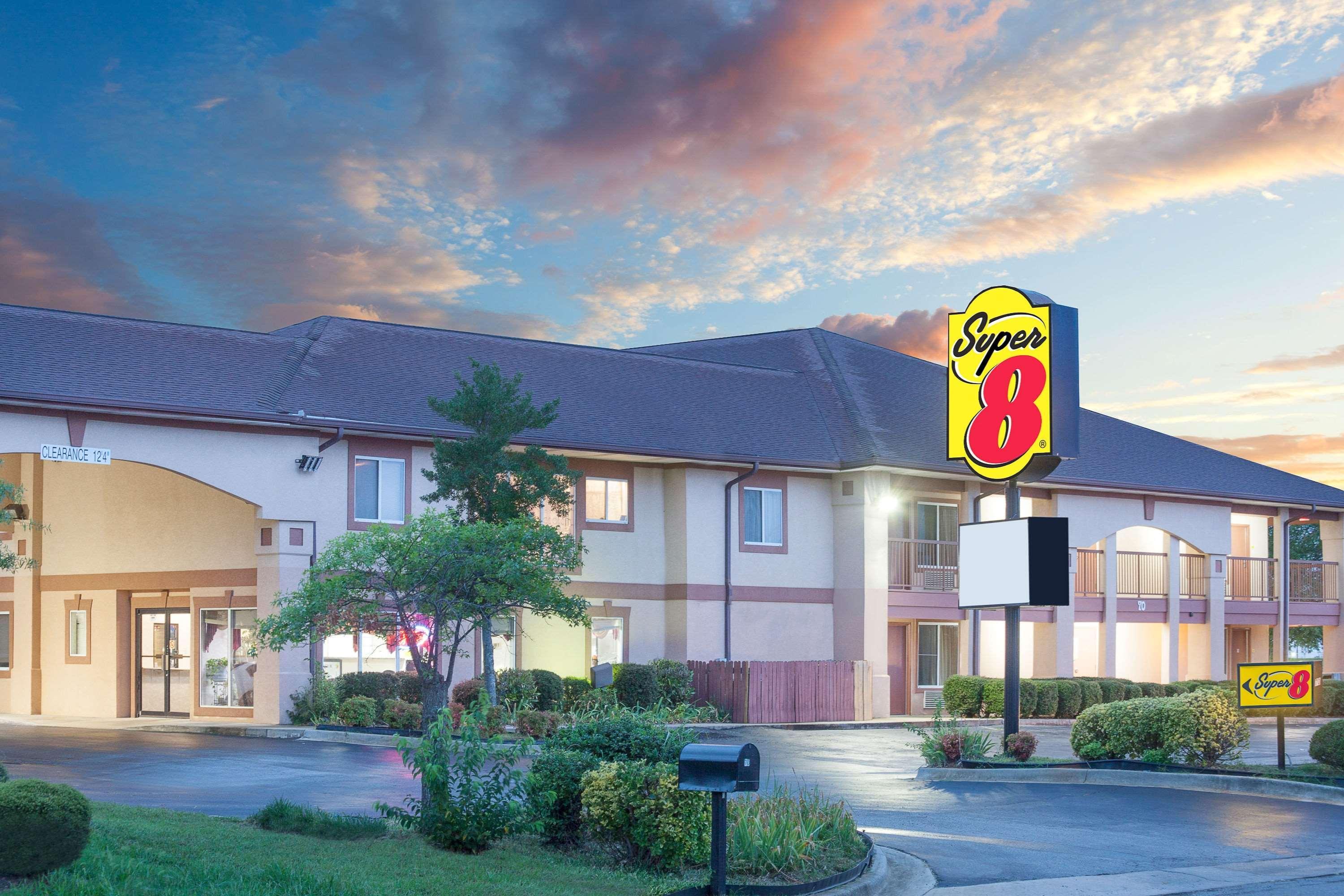 Super 8 By Wyndham Decatur Priceville Extérieur photo