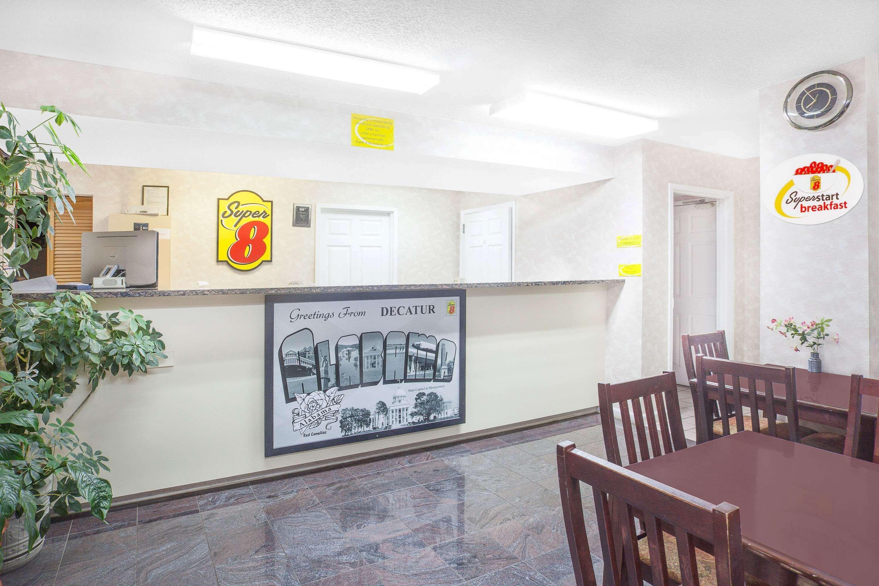Super 8 By Wyndham Decatur Priceville Extérieur photo